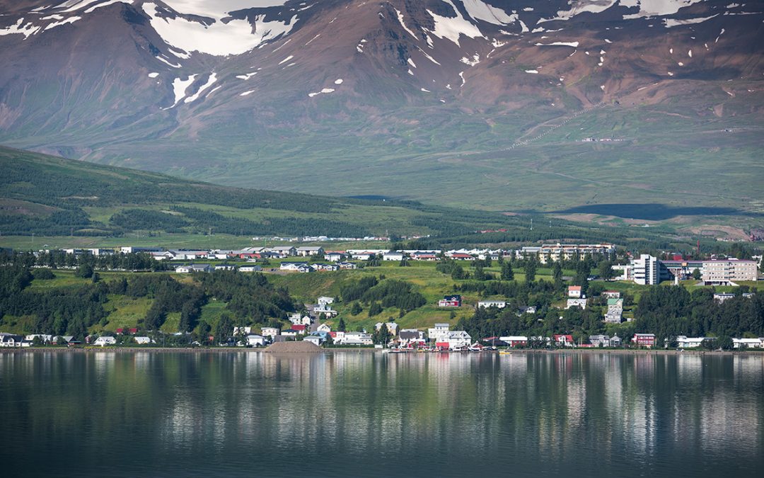 Gjaldtaka á bílastæðum á Akureyri hefst í janúar